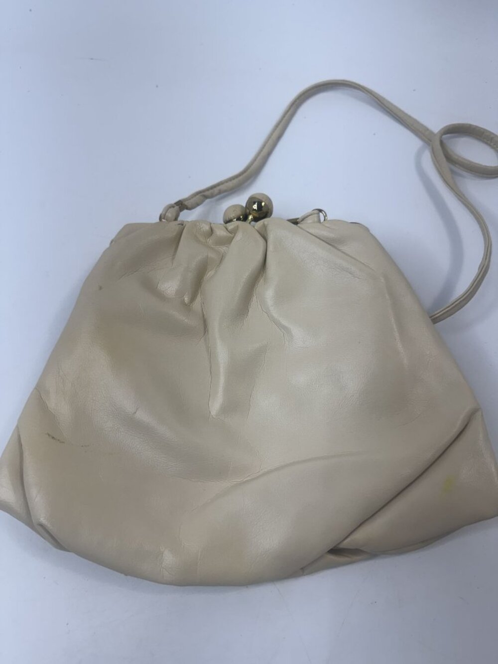 Vintage Beige Leather Drawstring Shoulder Bag With Gold Ball Clasp Closure And I